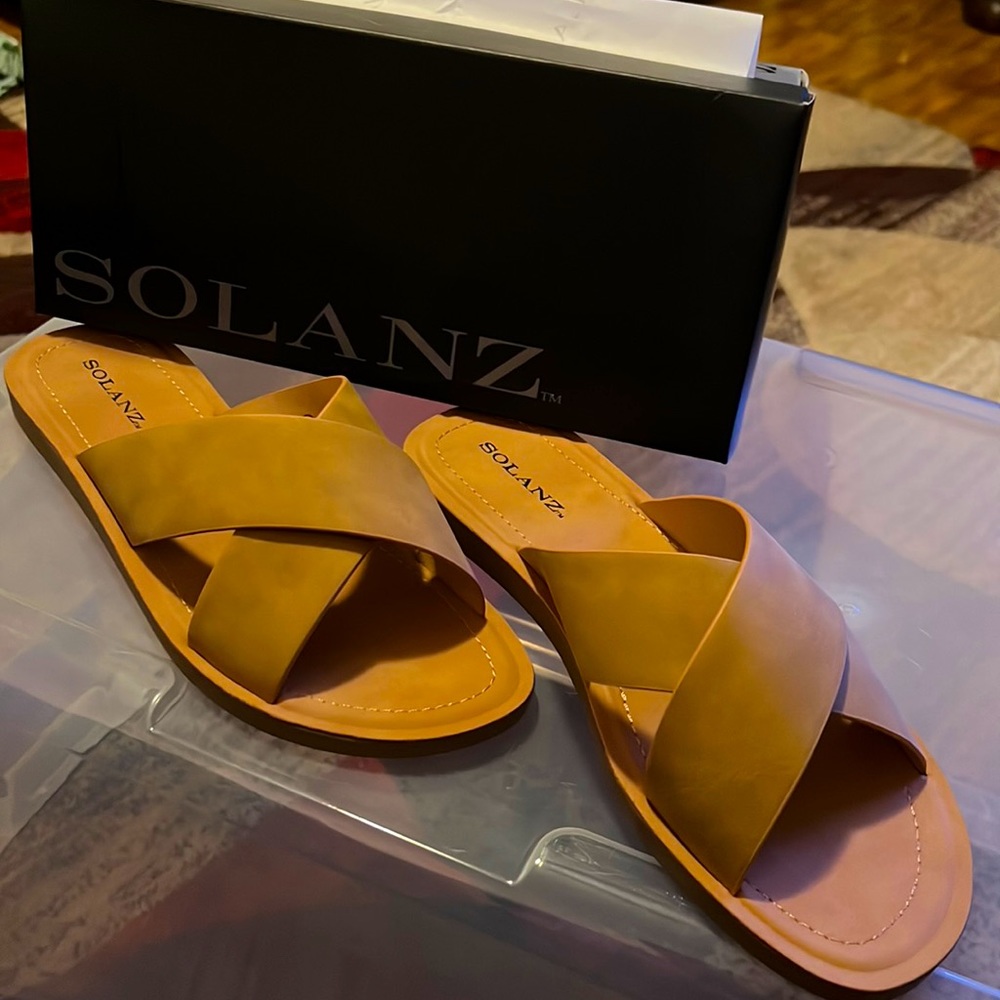 Sandals - Picture 1 of 1